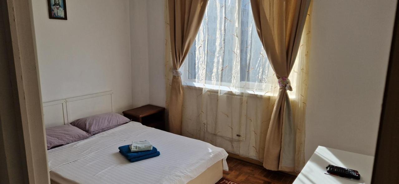 Two Rooms Central Bükreş Dış mekan fotoğraf